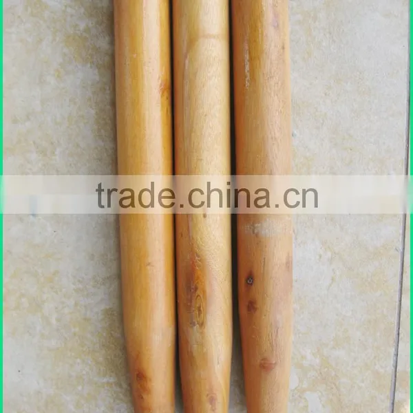 Varnished Wooden Spade Handle