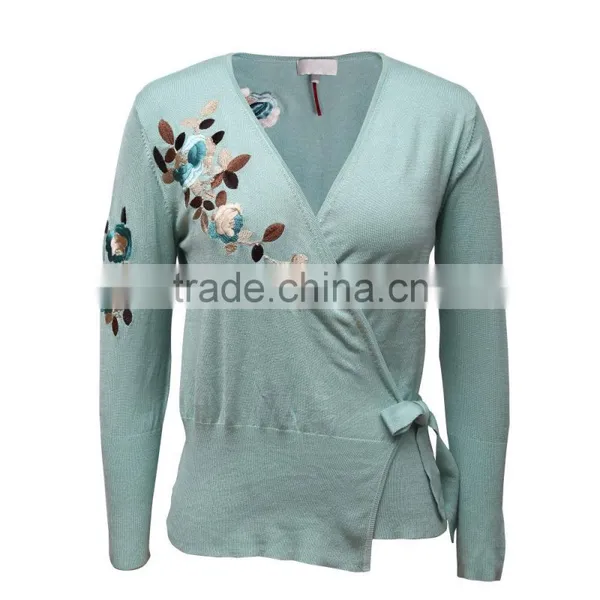 Vintage Embroidered Flowers Sweater for Old Women