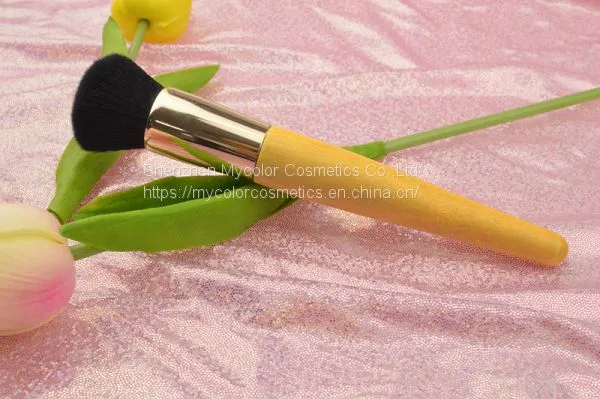 Customize Nylon Hair Foundation Brush Cosmetic Brush photo-3