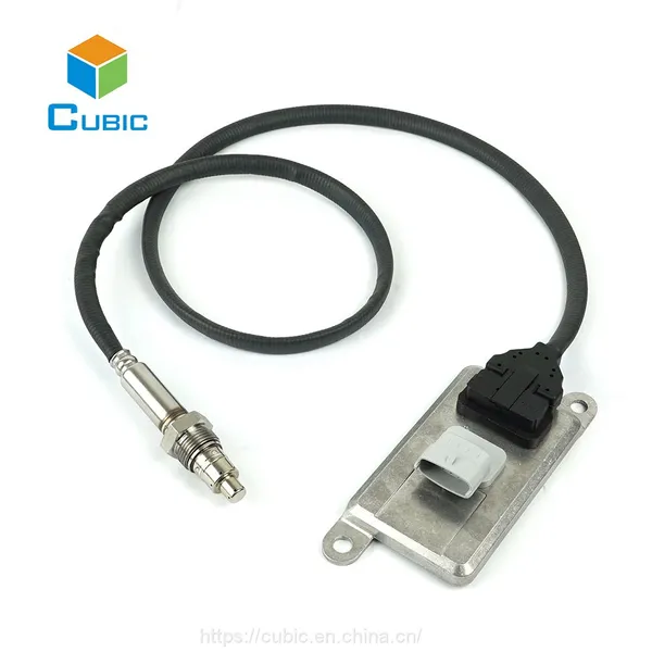 5WK96615F Truck NOX Sensor For Iveco 5801754015 24V Nitrogen Oxide Sensor For Diesel Engine photo-4