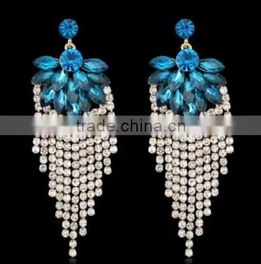 Yiwu Jewelry Factory Wholesale Fashion Cheap Water Drop Jewelry Earrings Latest Design Diamond Earring photo-4