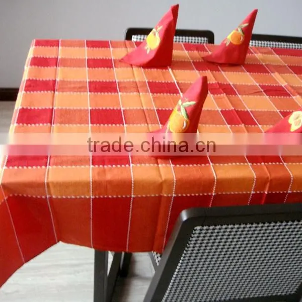 50% Cotton 50% Polyester Tablecloth With 4 Emboridery photo-2