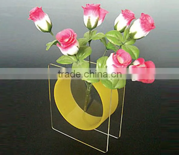 Modern Design Lovely Shape Home Decoration Clear Acrylic Flower Vase photo-5