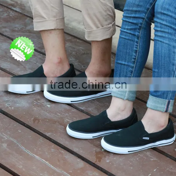 Black Canvas Slip-on Shoes Wholesale photo-3