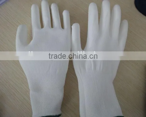 White and Black Polyurethene Dipped Work Gloves photo-3