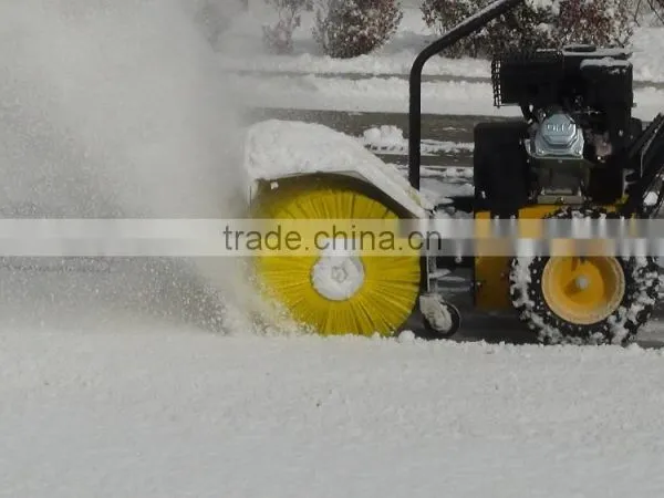 Gas Powered Road Snow Sweeper/Handy Sweeper/Snow Plow photo-2
