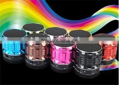 New 2014 Portable Mini Bluetooth Speaker / Metal Steel Wireless Smart Hands Free Speaker / Outdoor Portable Bluetooth Speaker photo-2