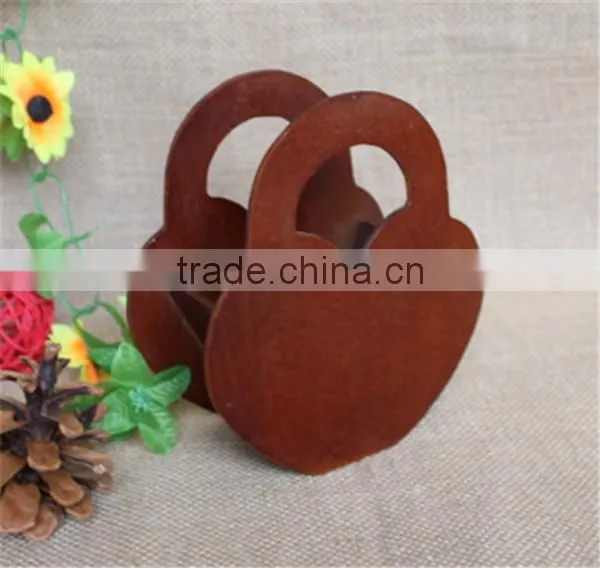 Wine Red Color Decorative Small Hanging Wooden Key Boxes With Handle photo-2