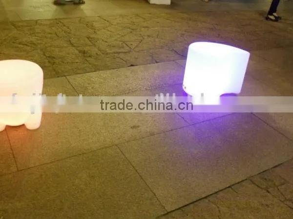 Popular Glowing LED Beautiful Chair photo-4