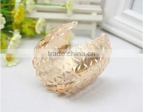 New Style Exquisite Flower Hollow Bracelet Bangle for Women photo-4
