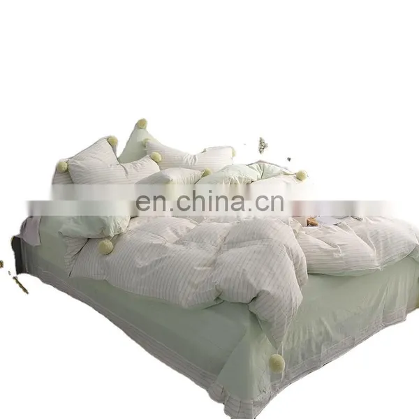 High Performance Cotton King Size 3pcs Bedding Set With Fuzzy Ball From China for Hotel photo-2