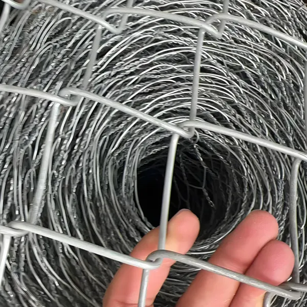 Chain Link Fence with 50mm Mesh Size for Animal Containment and Farm Use