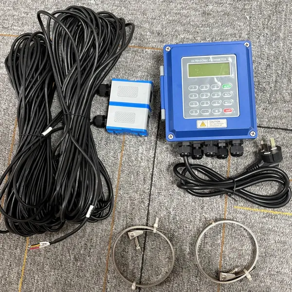 Kyue clamp-on wallmounted  ultrasonic flowmeter non-contact flowmeter  non-intrusive ultrasonic  flow meter  for sewage  heat meter