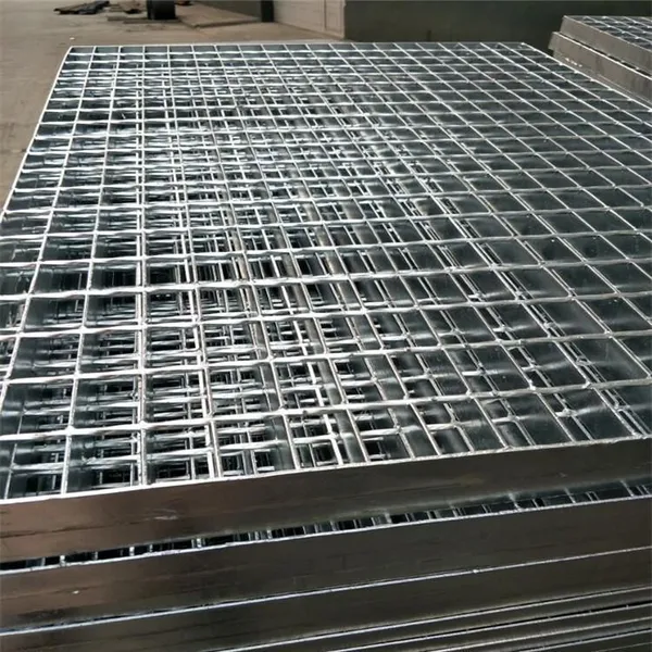 Factory Direct Supply Hot Dip Galvanized Steel Grating Heavy Duty Welded Metal Bar Grating for Industrial Floor and Trench photo-3