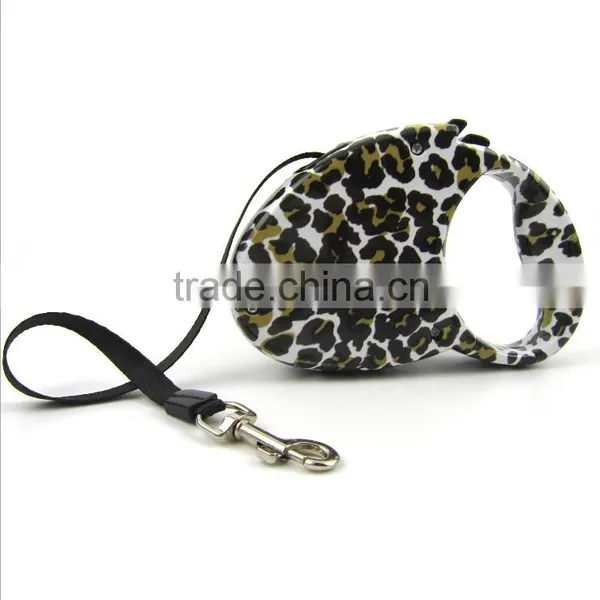 Fashionable Waterproof Retractable Dog Leash photo-3