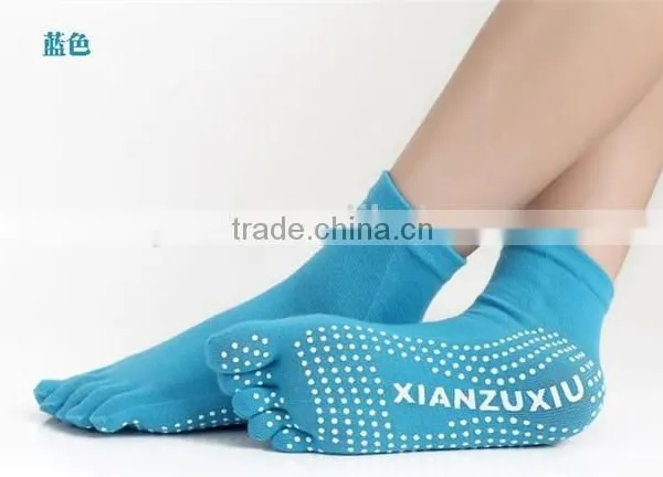 Toes Yoga SocksFor Women With Color photo-5