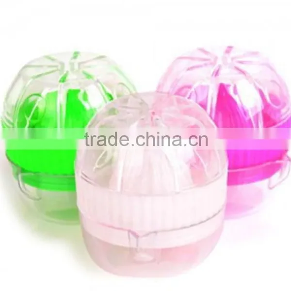 M051 2015 Wholesale Lemon Squeezer Hand Mini Lemon Juicer photo-2