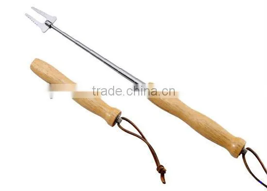 Wood Handle Telescopic BBQ Fork