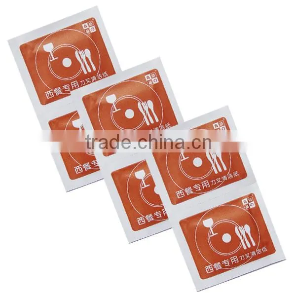 Pls Use Restaurant Wet Wipe For The Family Members' Health photo-5