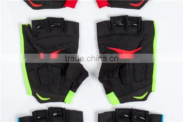 2016 Best Quality Hot Sales Comfortable Sports Bicycle Gloves photo-2
