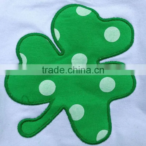 2015 St Patrick Shamrock Baby Romper Dresses Cottom Romper With Matching Necklace and Bow Set photo-3