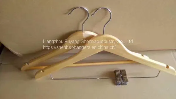High Quality Wood Hotel Hangers Shoe Horn Coat Brush Factory Price photo-4