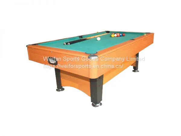 Billiard table/pool table