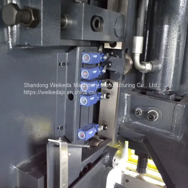 DAC3206-E21S CNC Shearing Machine photo-4
