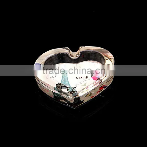 2016 Fashion Crystal Ashtrays Wholesale for Gift