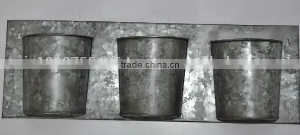 Decorative Wall PLanter in Metal photo-3