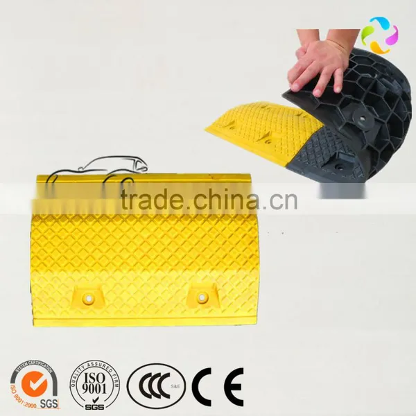 Effectively Traffic Calming Reflective Rubber Speed Bump photo-2