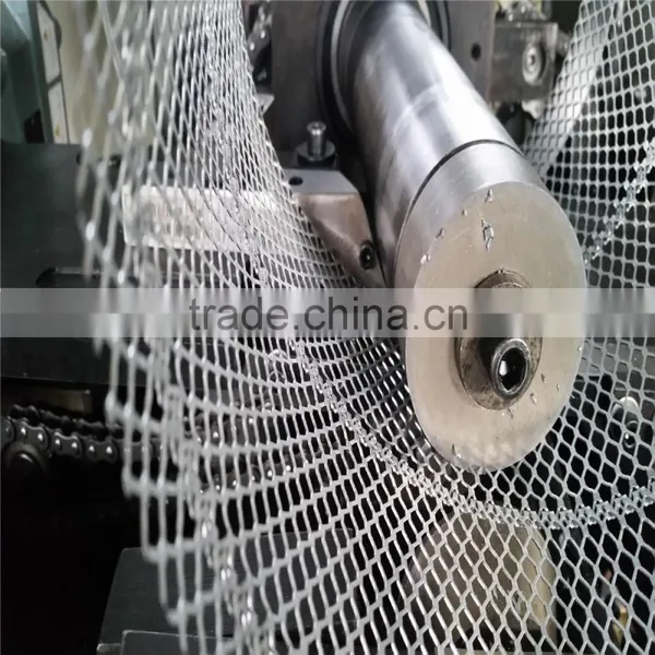 Automatic Expanded Metal Spiral Tube Making Machine photo-6