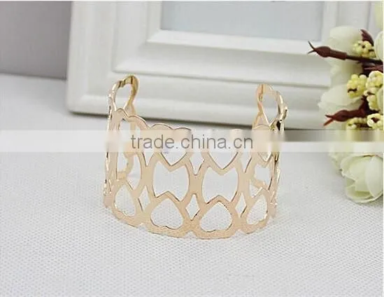 New Design Double Heart Hollow Open Bangle,Europe Style Adjustable Gold Ladies Bangles photo-3
