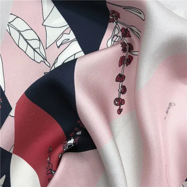 OEM Design Top Quality Custom Digital Printing Leopard Print Silk Chiffon Fabric For Dress photo-3
