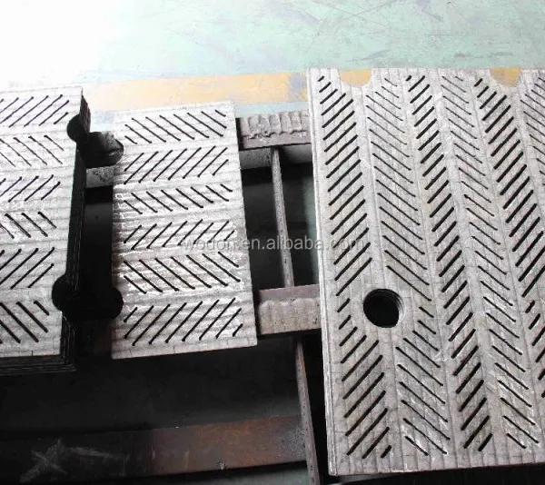 Mining Product Service Wear Resistant Steel Plate Mining Linear Vibrating Screen photo-4