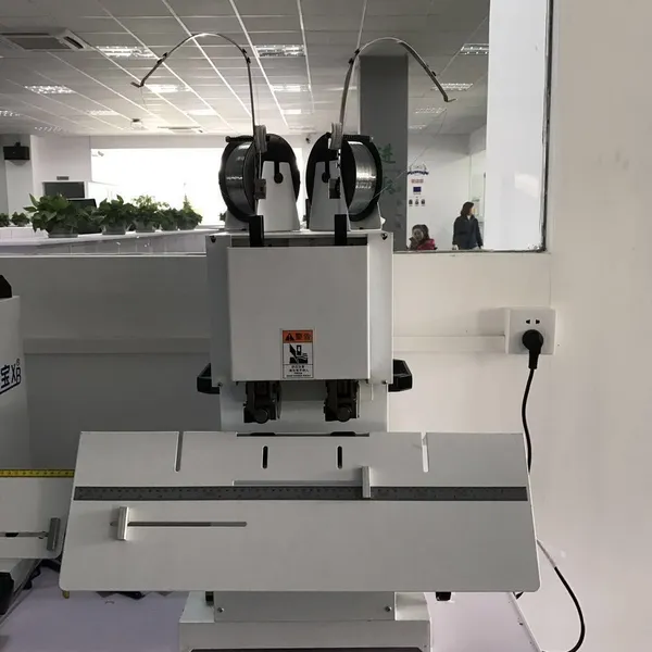 Shanghai Xiangbao Double-headed Electric Riding Stapler photo-2