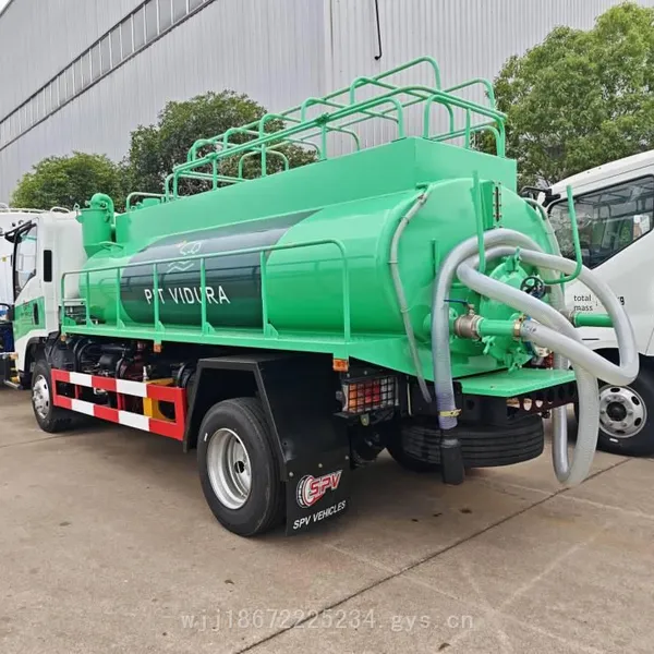 Isuzu 5-cubic and 6-cubic Export-type 4×2 Single-axle Vacuum Sewage Suction Truck, Specially Customized for the Overseas Market photo-3