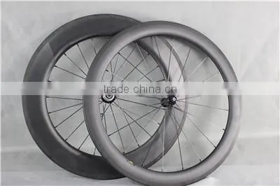 56mm and 86mm Carbon Clincher Wheels China Carbon Wide Side Bike Wheels W56C photo-2