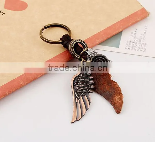 Custom Made Leather Keychain Genuine Leather Keychain With Metal Wing photo-4