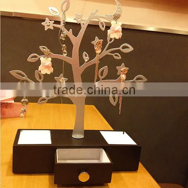 Metal display rack for ear ring
