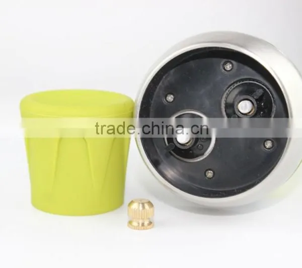 Manual Pepper Mill Salt and Pepper Mill photo-3