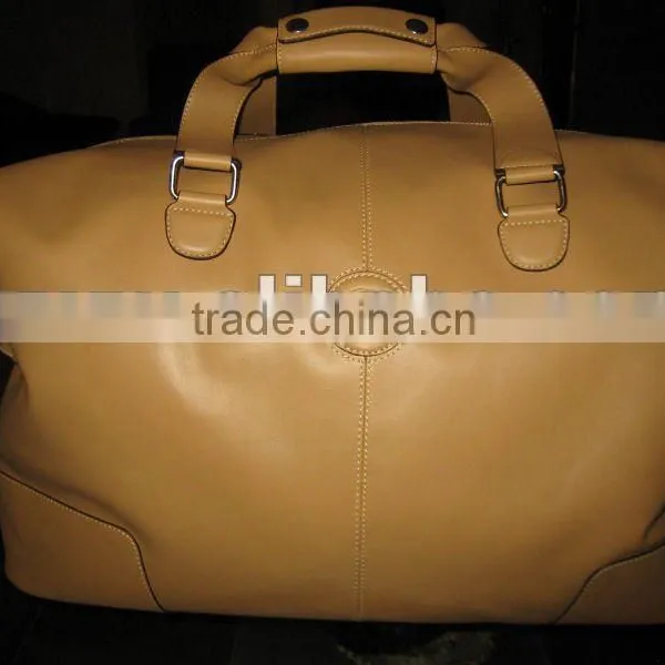LEATHER TRAVEL BAG