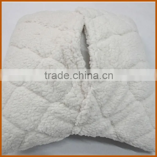 Wearable 100% Polyester Bulk Wholesale Dyed Pillow photo-4