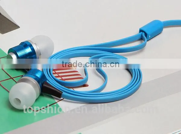 2015 New Products Hot Selling Earphone Colorful In-ear Earphones With Flat Cable photo-4