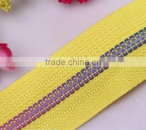 INTENSIFIED ZIPPER photo-2