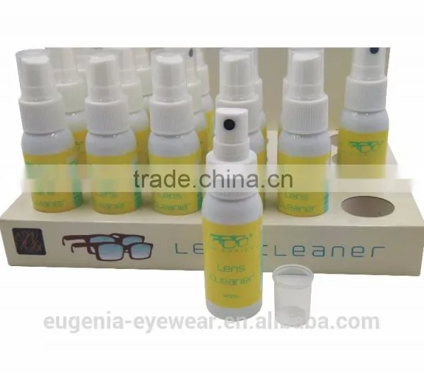 Plastic Spray Bottle Liquid Lens Cleaner in Display photo-2