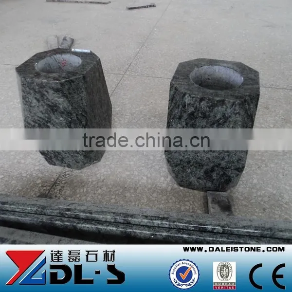Green Granite Vases Grave for Tombstone