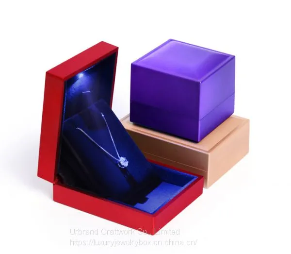 China Factory Price Square LED Ring Box With Custom Logo photo-5