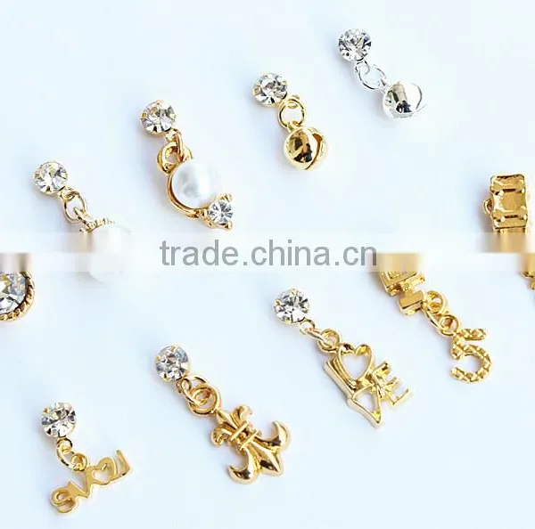 Fashionable Shining Stone With Chain Pearl Lucky Fancy Pendant Nail Sticker photo-3
