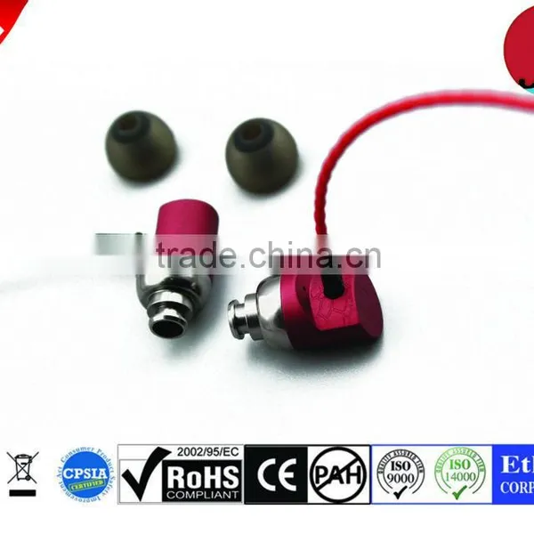 Fancy Counple in Ear Earphone for MP3/MP4/mobile Phone photo-3